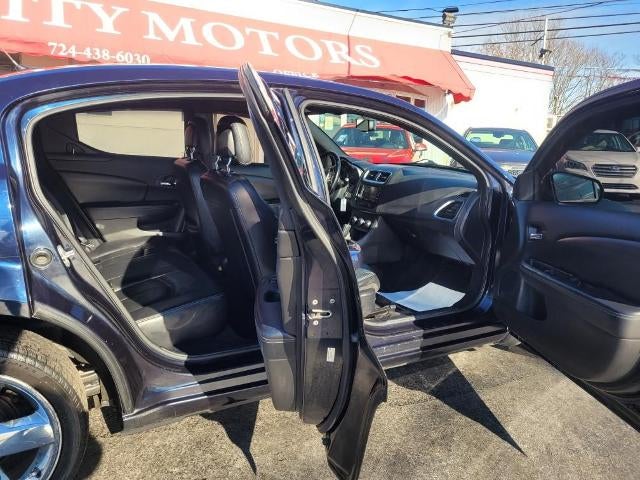 2011 Dodge Avenger 4dr Sdn Lux