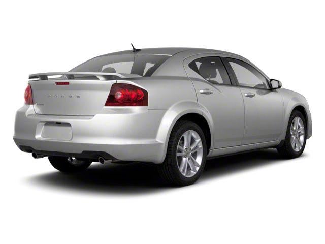 2011 Dodge Avenger 4dr Sdn Lux