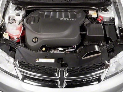 2011 Dodge Avenger 4dr Sdn Lux