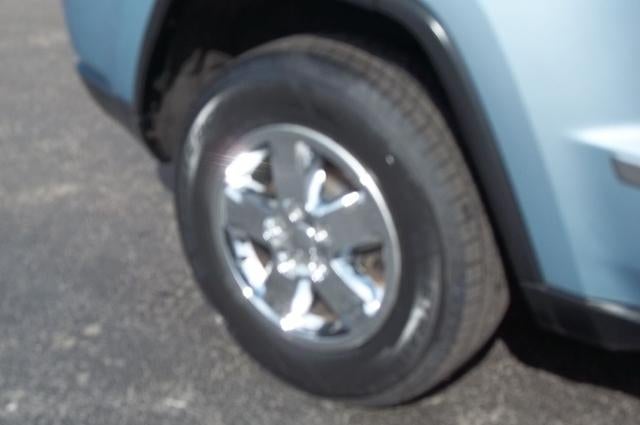 2013 Jeep Grand Cherokee 4WD 4dr Laredo Altitude *Ltd Avail*