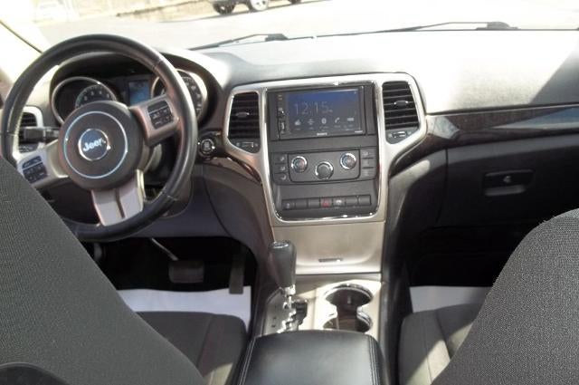 2013 Jeep Grand Cherokee 4WD 4dr Laredo Altitude *Ltd Avail*