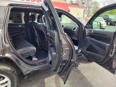 2017 Jeep Grand Cherokee Laredo 4x4