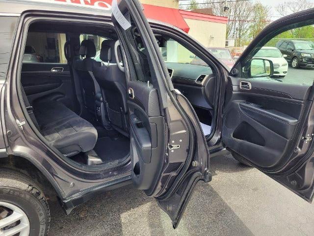 2017 Jeep Grand Cherokee Laredo 4x4