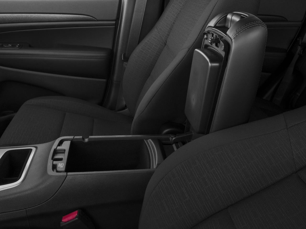 2017 Jeep Grand Cherokee Laredo 4x4