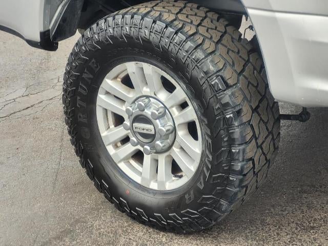 2017 Ford Super Duty F-250 SRW XL 4WD Crew Cab 6.75' Box