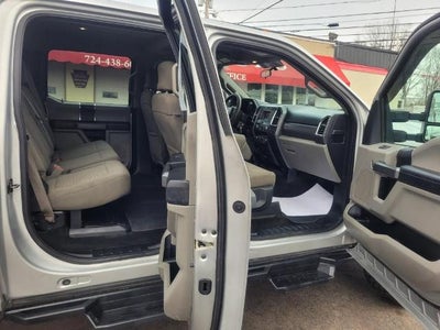 2017 Ford Super Duty F-250 SRW XL 4WD Crew Cab 6.75' Box