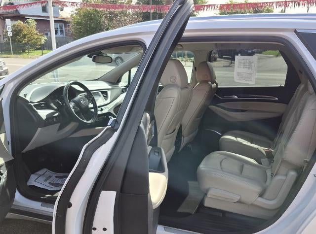 2019 Buick Enclave Essence AWD