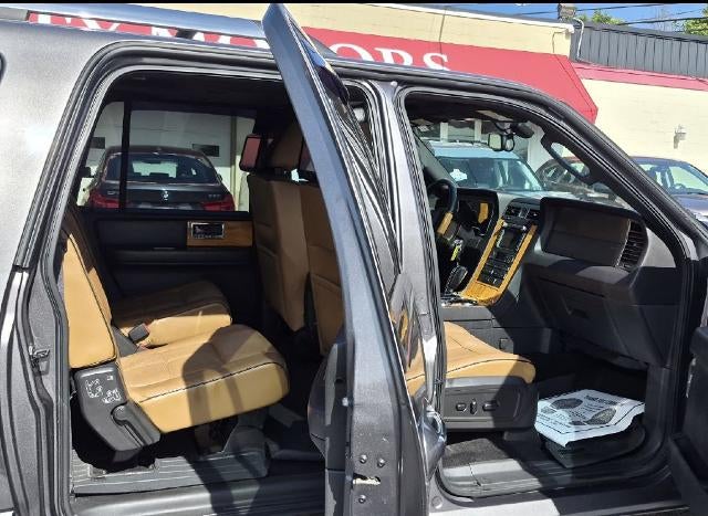 2014 Lincoln Navigator L 4dr 5.4L V8 4WD