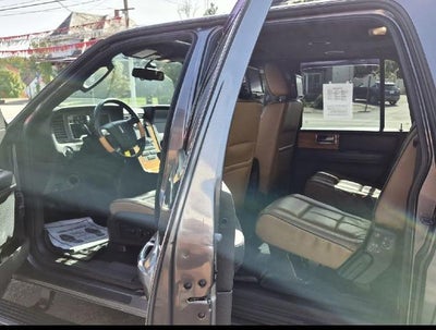 2014 Lincoln Navigator L 4dr 5.4L V8 4WD