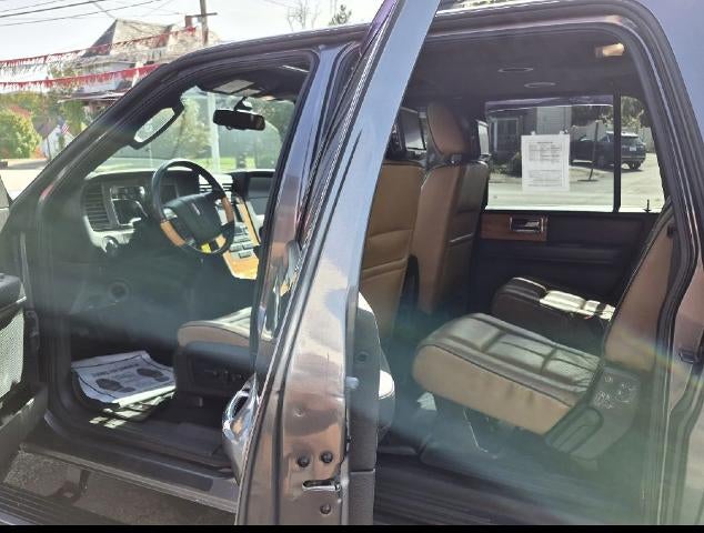 2014 Lincoln Navigator L 4dr 5.4L V8 4WD