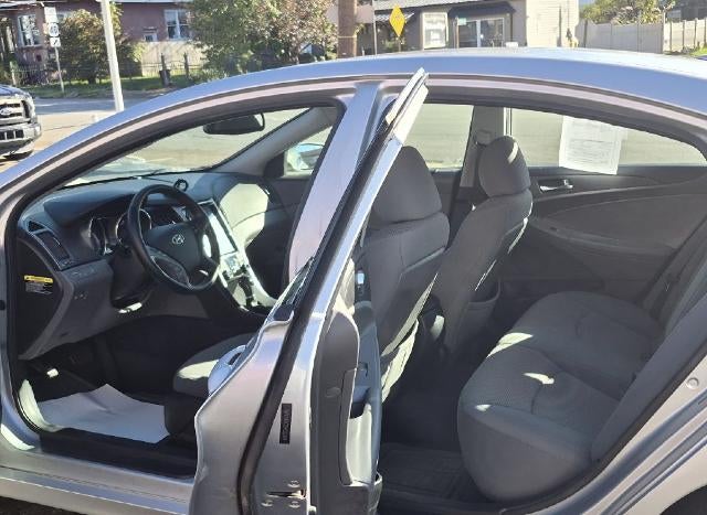 2013 Hyundai SONATA 4dr Sdn 2.4L Auto GLS *Ltd Avail*