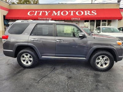 2013 Toyota 4Runner 4WD 4dr V6 SR5 (Natl)