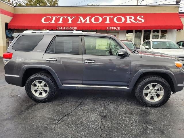 2013 Toyota 4Runner 4WD 4dr V6 SR5 (Natl)