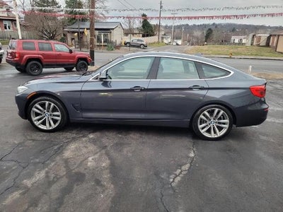 2017 BMW 330i xDrive Gran Turismo