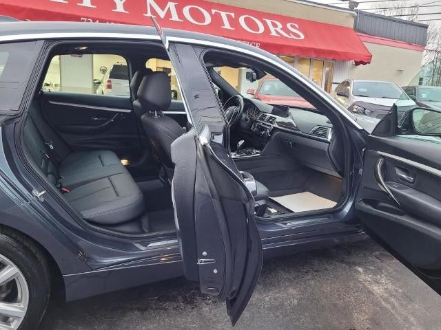 2017 BMW 330i xDrive Gran Turismo