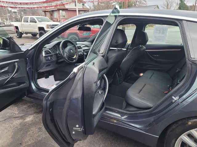 2017 BMW 330i xDrive Gran Turismo